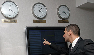 Людям "подарят" лишнюю секунду Людям "подарят" лишнюю секунду