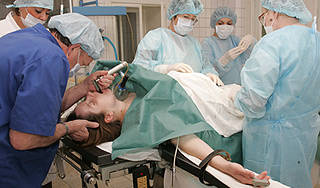 Ученые заменили дыхание уколом Ученые заменили дыхание уколом