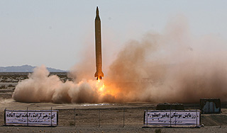 Иран испытал ракеты против Израиля Иран испытал ракеты против Израиля