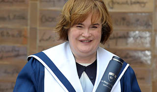 Сьюзан Бойл стала почетным доктором Сьюзан Бойл стала почетным доктором