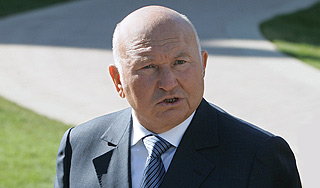 Лужков променял нефтяной бизнес на овец Лужков променял нефтяной бизнес на овец