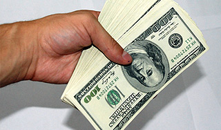 Следователь попался на взятке в миллион Следователь попался на взятке в миллион