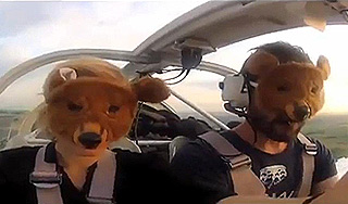 Минск назвал плюшевый десант провокацией Минск назвал плюшевый десант провокацией