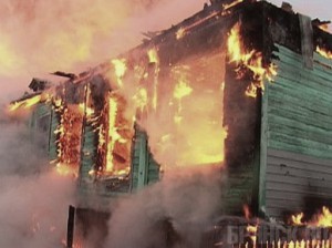 Сторож ответит в суде за уничтожение школы