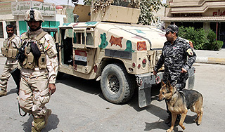 В Йемене взорвали полицейскую академию В Йемене взорвали полицейскую академию