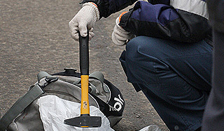 Директор убил сотрудника молотком в офисе Директор убил сотрудника молотком в офисе