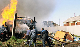 В Нижегородской области загорелось 7 домов В Нижегородской области загорелось 7 домов