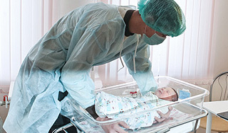 Новорожденный два дня жил в лесу Новорожденный два дня жил в лесу