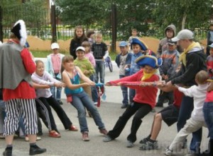 В пришкольных лагерях отдохнули 30 тысяч учащихся