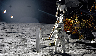 Роскосмос раскрыл планы полета на Луну Роскосмос раскрыл планы полета на Луну