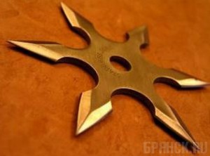 За метательную звездочку рецидивисту грозит срок