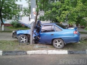 Автолюбительница насмерть разбилась в Бежице Автолюбительница насмерть разбилась в Бежице