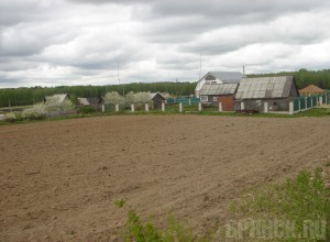 Девять многодетных семей получили земельные участки