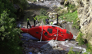 Во Франции вертолет упал на альпинистов Во Франции вертолет упал на альпинистов