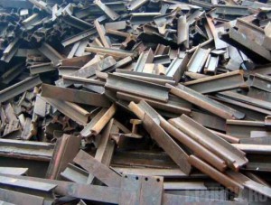 Двое мужчин попались на краже металла