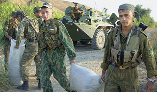 В Таджикистане освободили заложников В Таджикистане освободили заложников