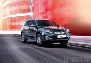 Обязательное становится приятным: специальная акция на автомобили Toyota RAV4