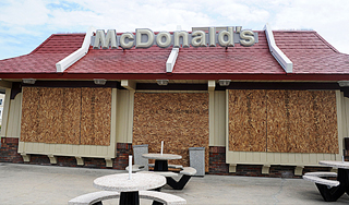 Конец света закроет Coca-Сola и McDonald's Конец света закроет Coca-Сola и McDonald's