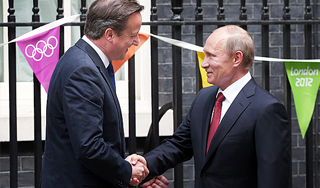 Путин сходит на дзюдо в Лондоне Путин сходит на дзюдо в Лондоне