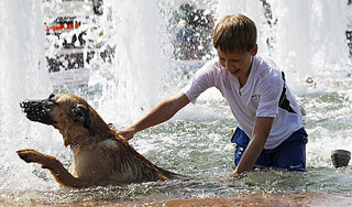 Жара продолжит допекать Москву в выходные Жара продолжит допекать Москву в выходные