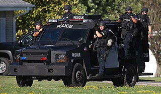 Убийца сикхов в США носил татуировку "9/11" Убийца сикхов в США носил татуировку "9/11"