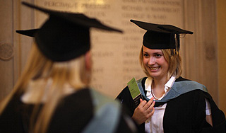 Детям чиновников запретят учебу за рубежом Детям чиновников запретят учебу за рубежом