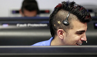 Ученый NASA затмил марсоход прической Ученый NASA затмил марсоход прической