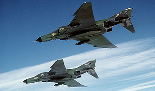 Египетская авиация нанесла удар по Синаю Египетская авиация нанесла удар по Синаю