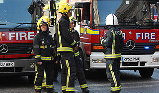 В олимпийском Лондоне произошел пожар В олимпийском Лондоне произошел пожар