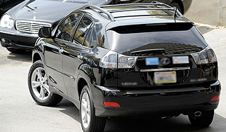 Преступники на джипе украли 9 млн рублей Преступники на джипе украли 9 млн рублей