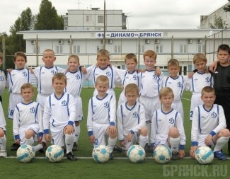 Юные футболисты выступят на турнире Синяева