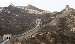 Ливни смыли часть Великой китайской стены Ливни смыли часть Великой китайской стены
