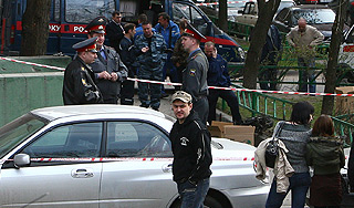 Убегающий преступник убил полицейского Убегающий преступник убил полицейского