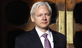 Ассанж отказался от помощи Австралии Ассанж отказался от помощи Австралии