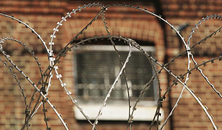 Бельгийского детоубийцу избили в тюрьме Бельгийского детоубийцу избили в тюрьме