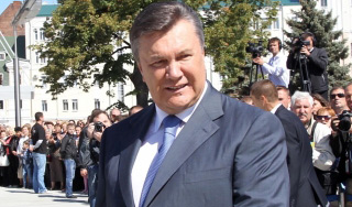 Янукович заговорил в Харькове на русском Янукович заговорил в Харькове на русском