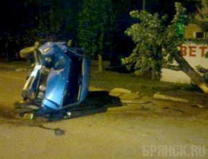 Пьяный подросток попал в ДТП на угнанной машине