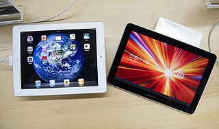 Samsung выплатит Apple миллиард долларов Samsung выплатит Apple миллиард долларов