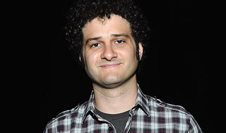 Друг Цукерберга продал акции Facebook Друг Цукерберга продал акции Facebook