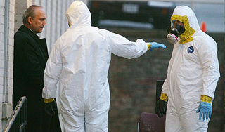 Жители Алтая заразились сибирской язвой Жители Алтая заразились сибирской язвой