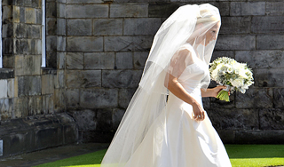 Невеста утонула во время фотосессии Невеста утонула во время фотосессии