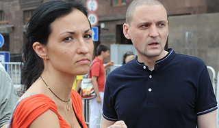 Оппозиционера Удальцова бросила жена Оппозиционера Удальцова бросила жена