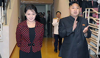 Жена Ким Чен Ына удивила нарядом Жена Ким Чен Ына удивила нарядом