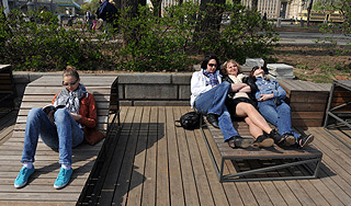 В Москву вернулись солнце и тепло В Москву вернулись солнце и тепло