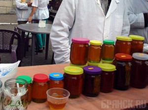 В Брянске пройдет традиционная ярмарка меда