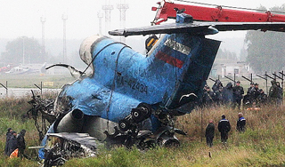 Экипаж упавшего Як-42 не имел права летать Экипаж упавшего Як-42 не имел права летать