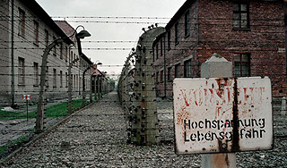 Эстония извинилась за рекламу концлагерей Эстония извинилась за рекламу концлагерей