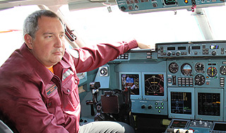 Рогозин собрался на Луну Рогозин собрался на Луну