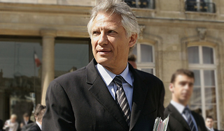 Экс-премьера Франции освободили Экс-премьера Франции освободили