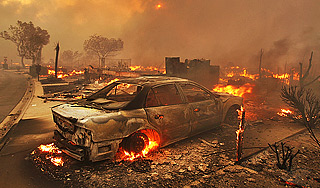 Каддафи обвинили в убийстве посла США Каддафи обвинили в убийстве посла США